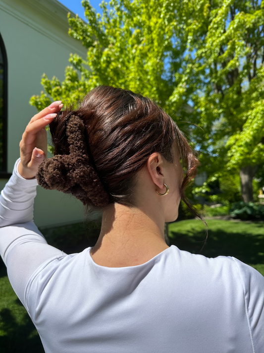 Madeline Fuzzy Hair Claw Clip- Brown