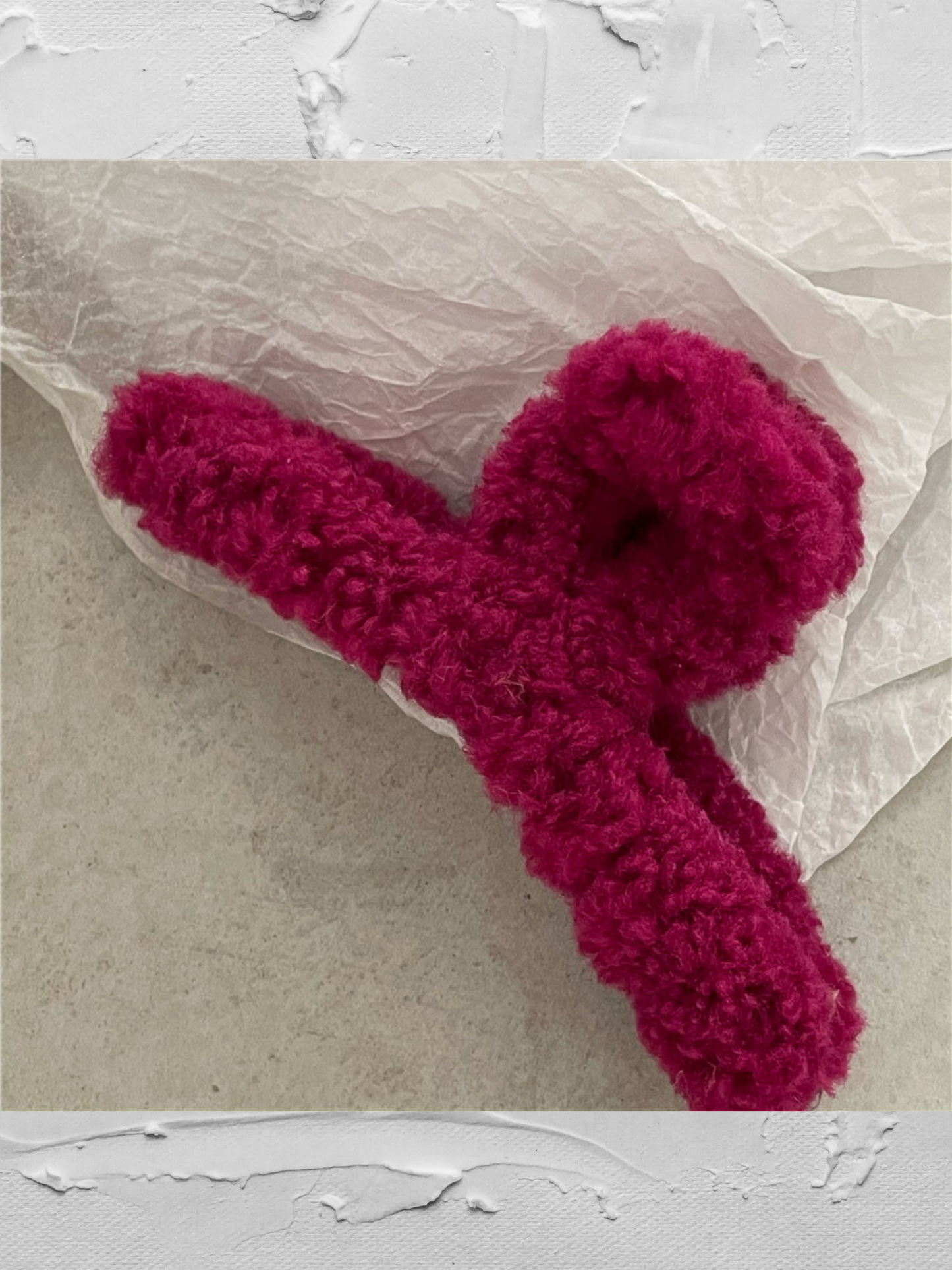 Madeline Fuzzy Hair Claw Clip- Fuchsia